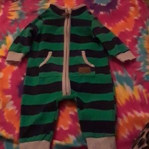 Baby clothes